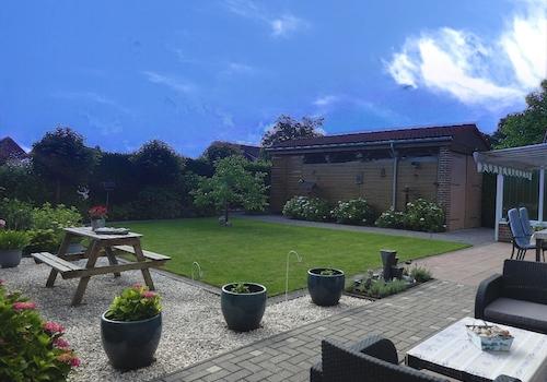 Blick in den Garten