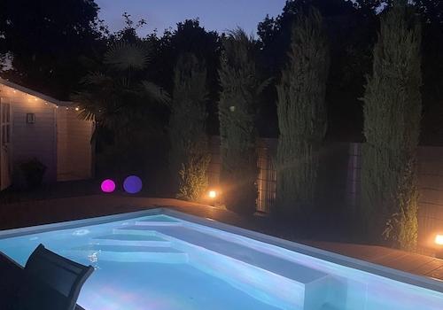 Ansicht Pool Beleuchtung
