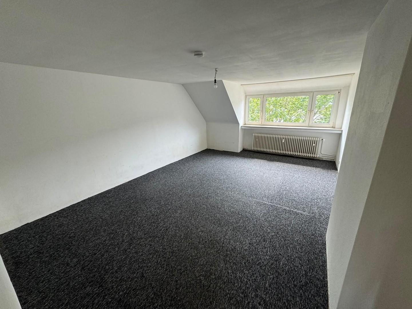 großes Wohnzimmer 1
