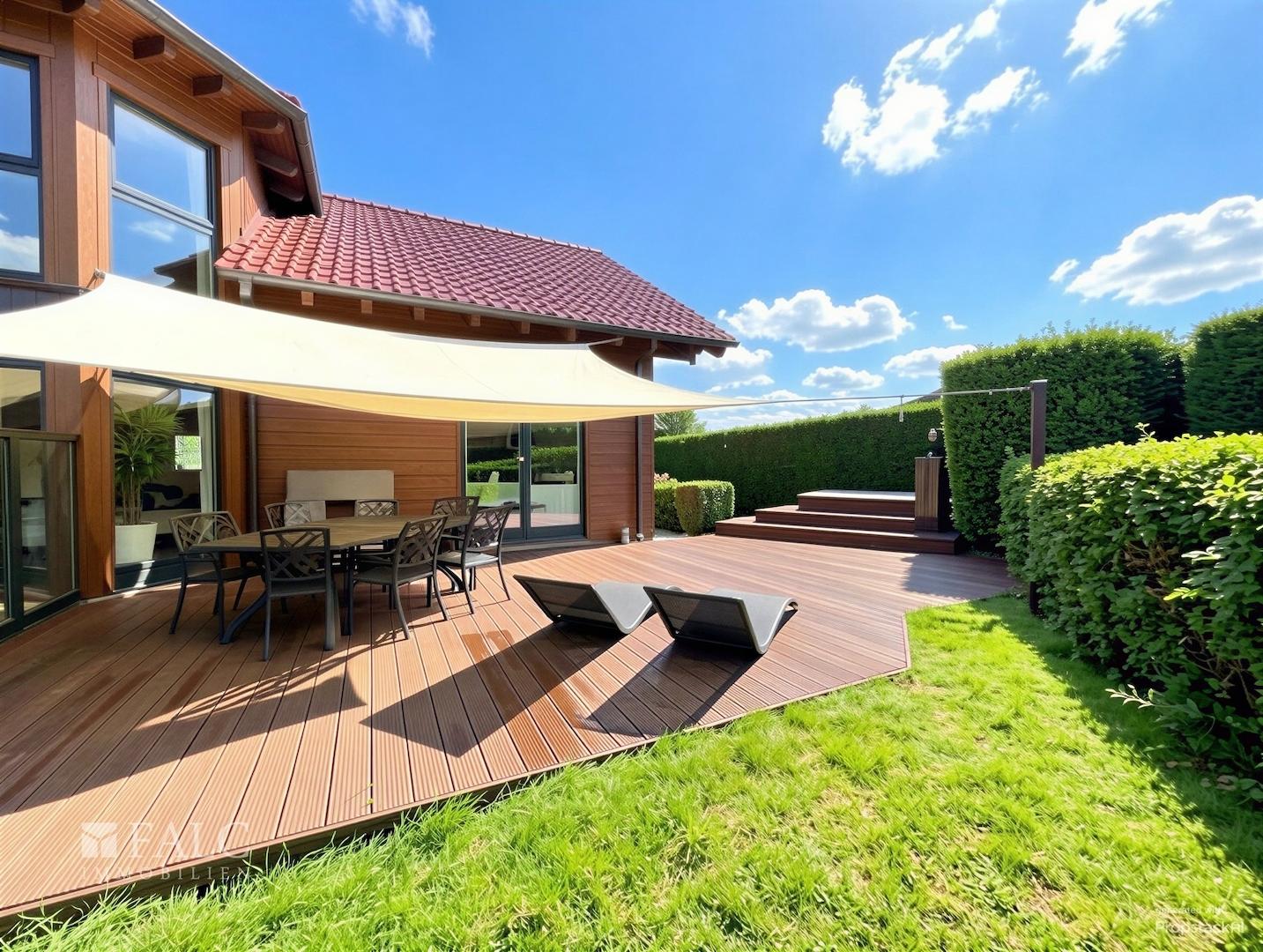 Terrasse vom Garten