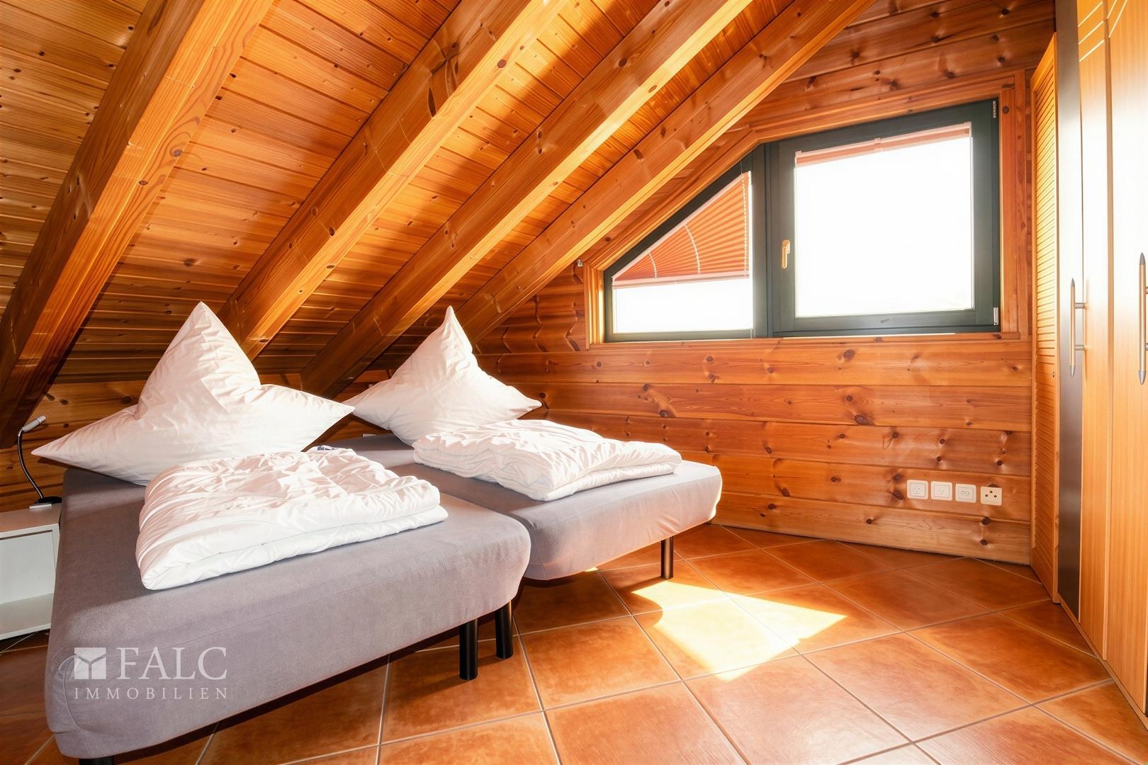 Schlafzimmer II