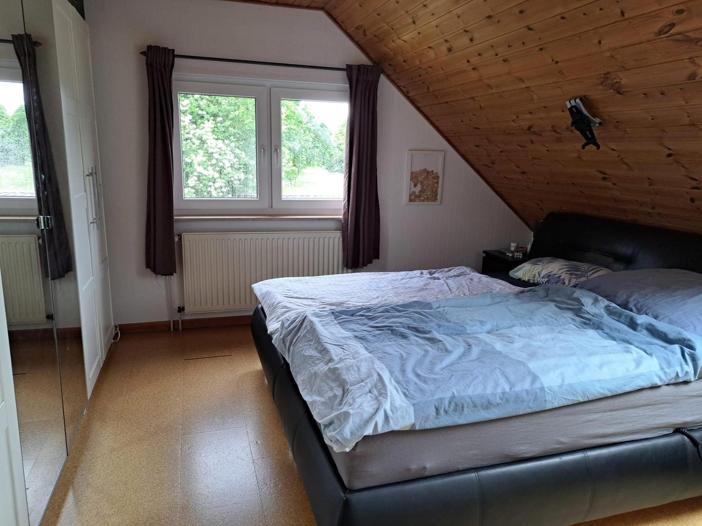 Schlafzimmer 2