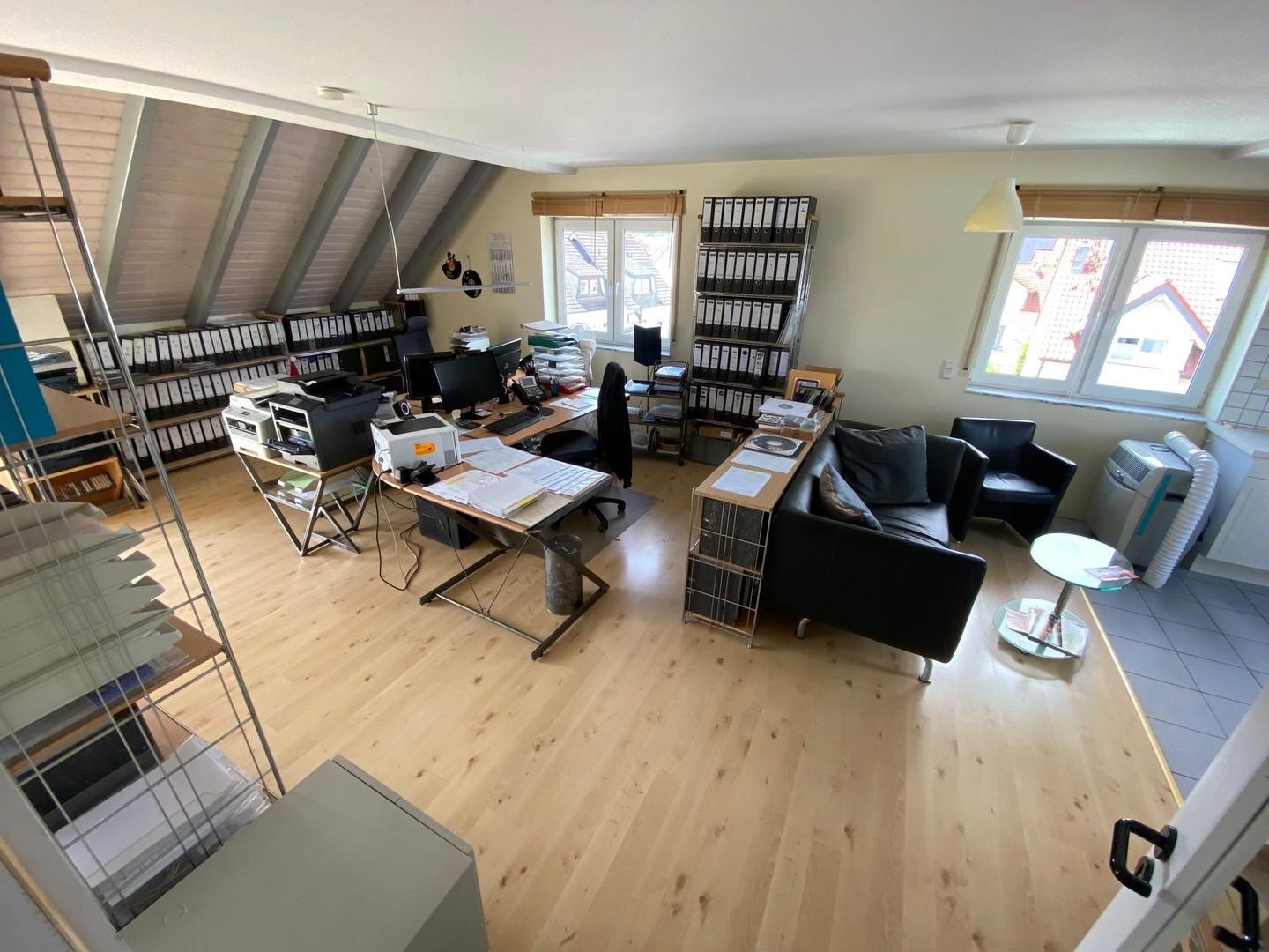 Großbüro