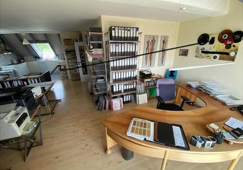 Großbüro