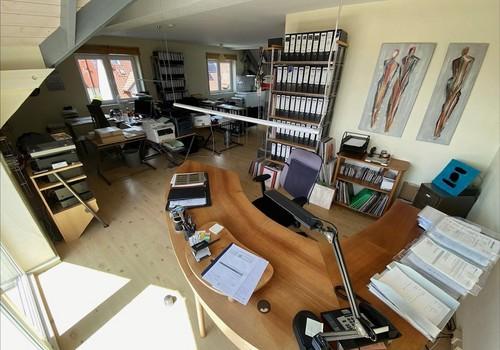 Großbüro