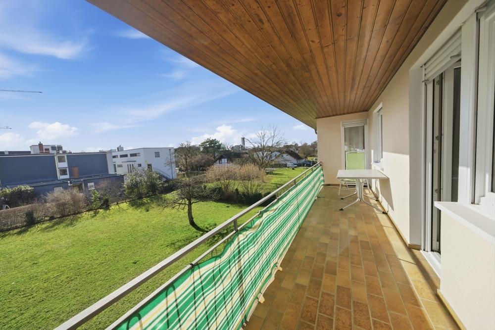 ...zum schönen Balkon
