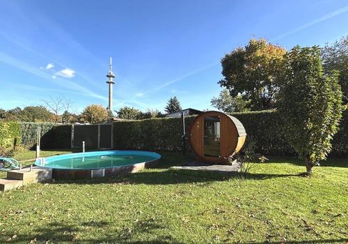 Sauna und Pool