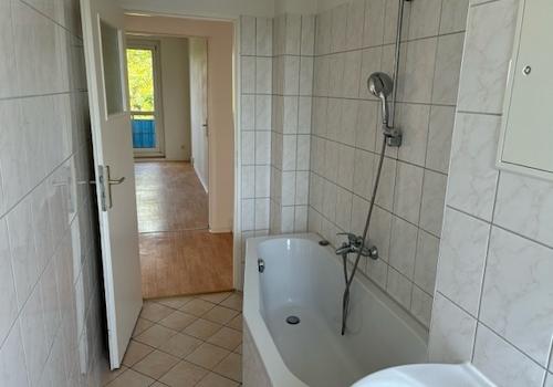 Wannenbad Rückansicht