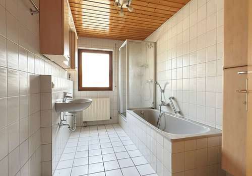 Badezimmer (1)