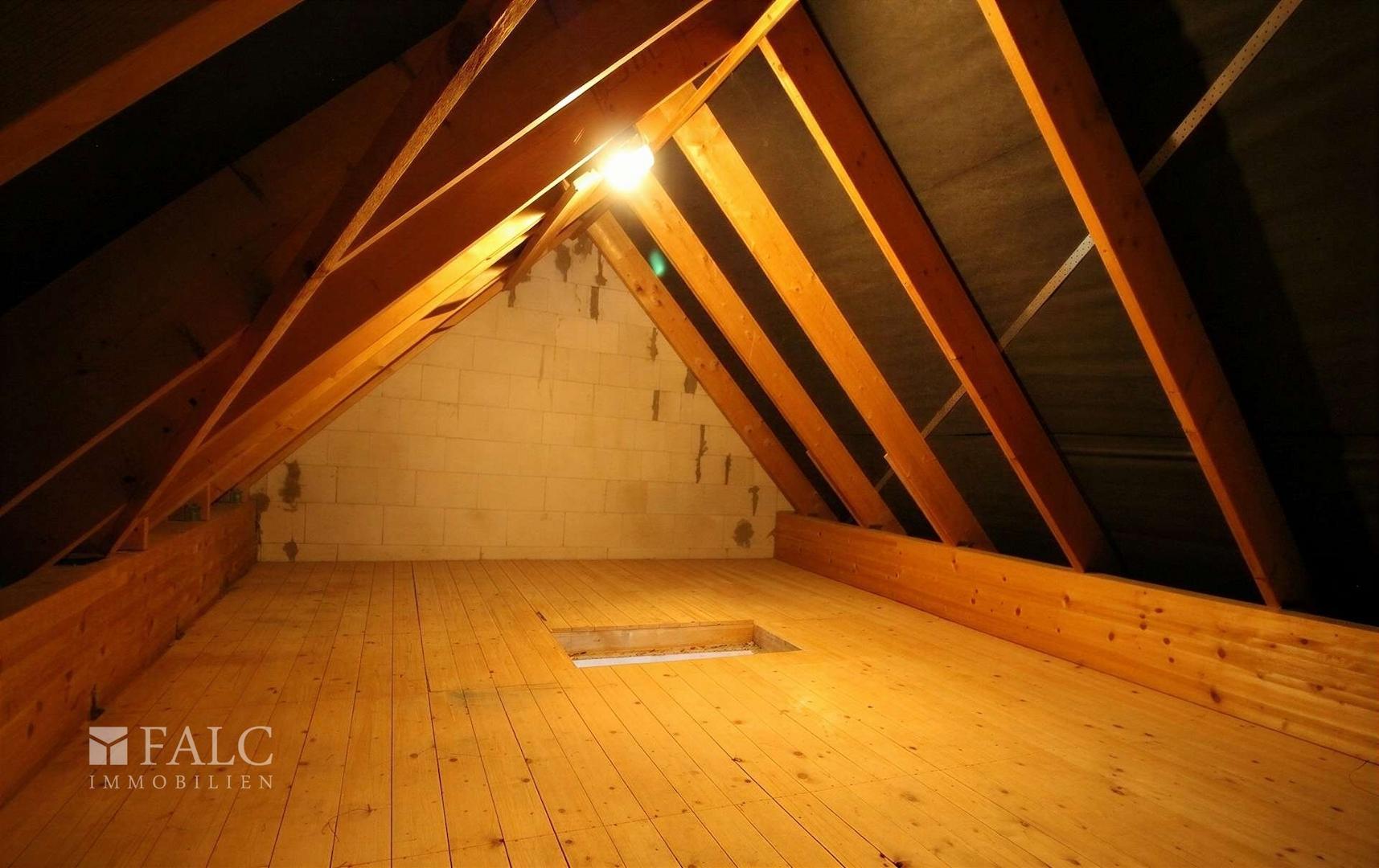 Dachboden Whg. 2d