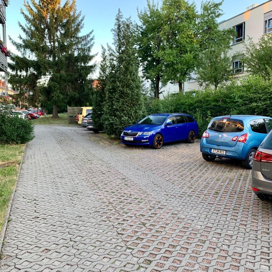 Stellplatz KFZ