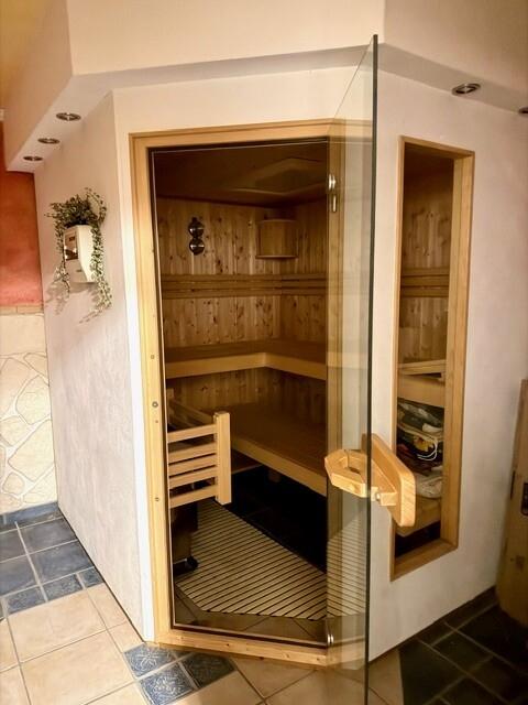 Sauna um Untergeschoss