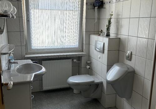 Badezimmer EG