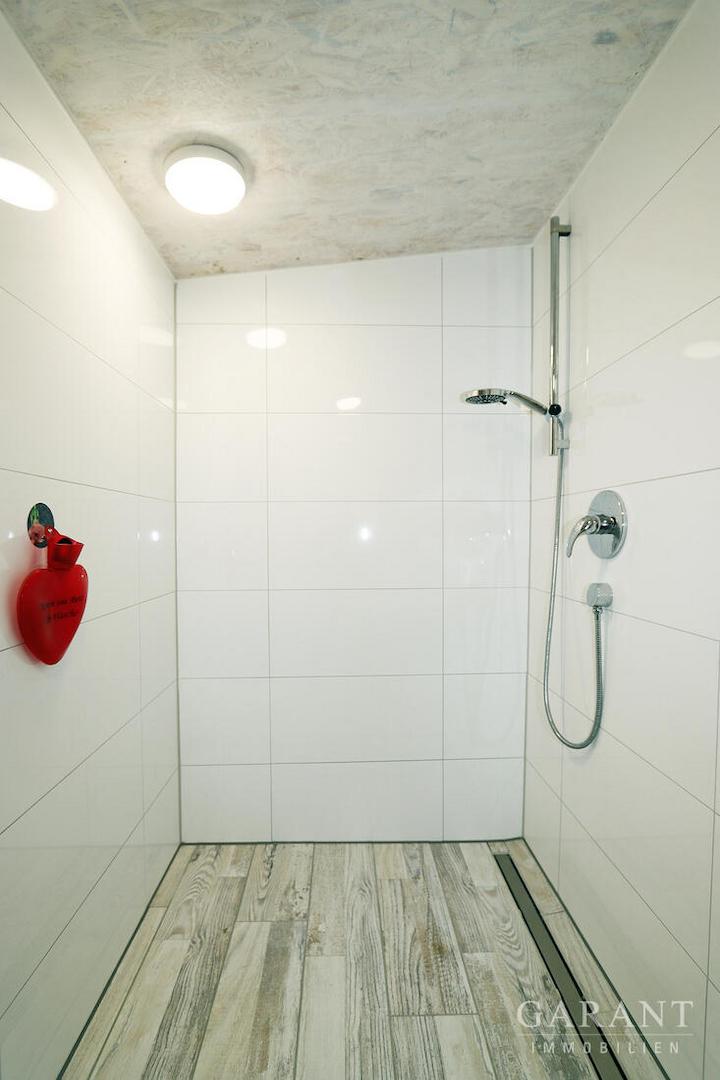 Holzhaus Dusche