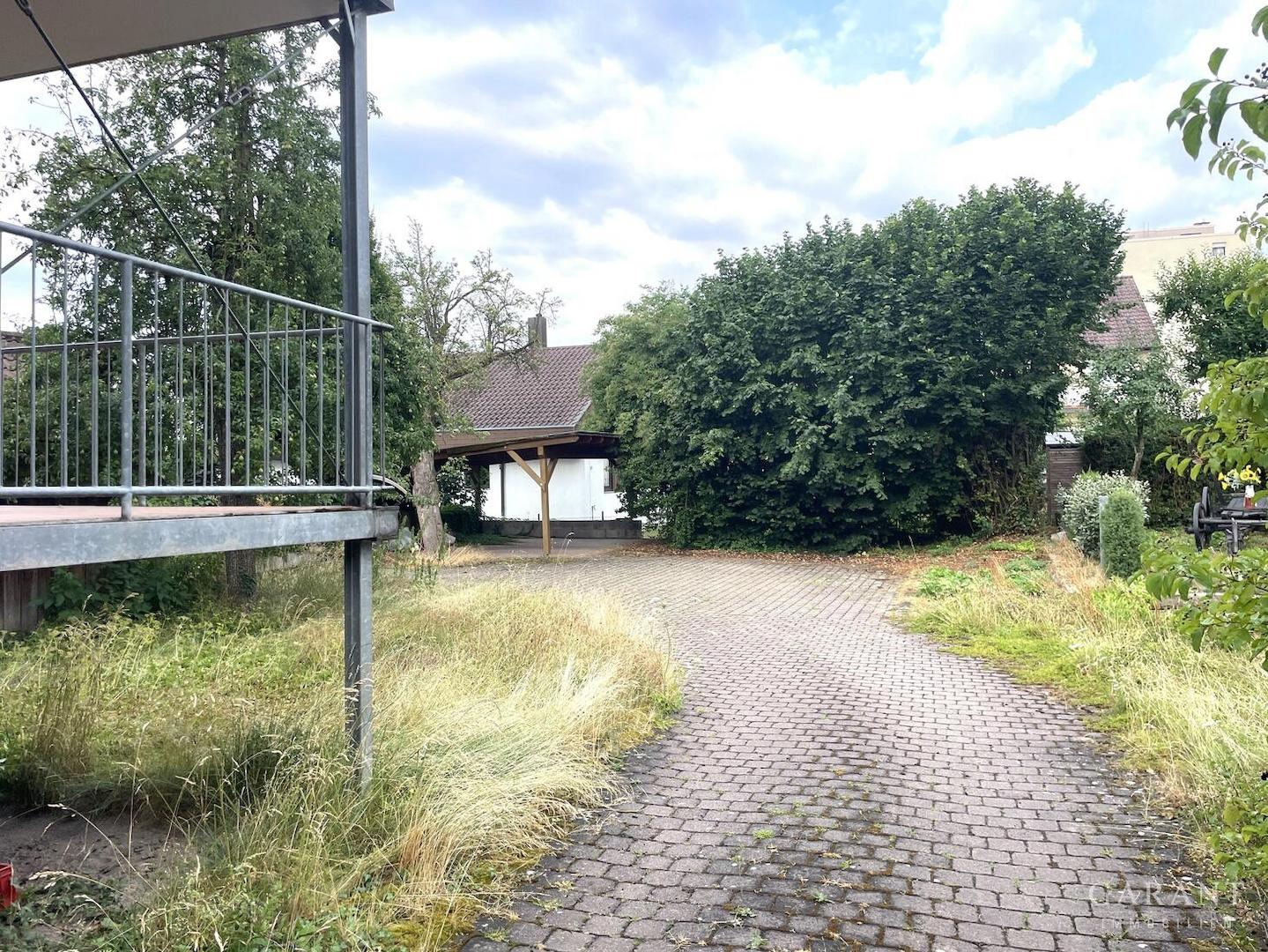 Zufahrt Grundstück