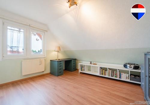 Zimmer DG