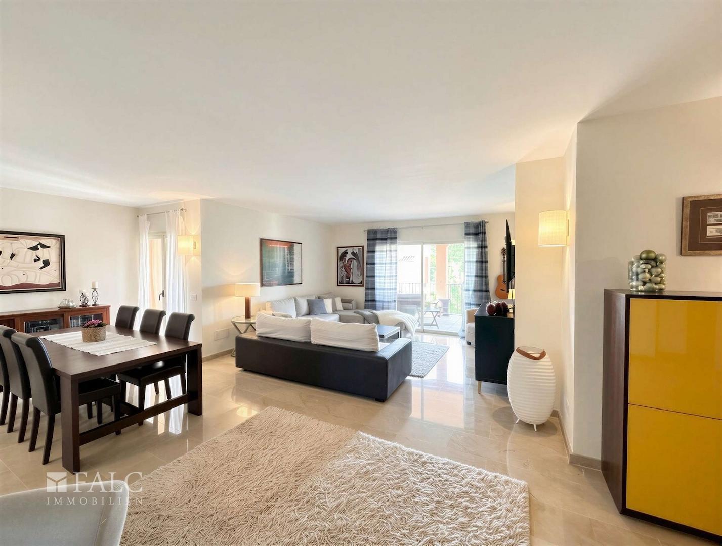 Wohnzimmer 