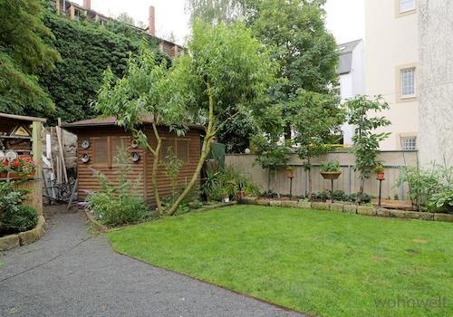 Garten-Sitzecke im Innenhof