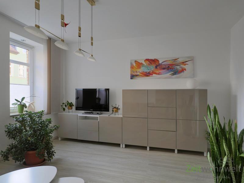Blick ins Wohnzimmer