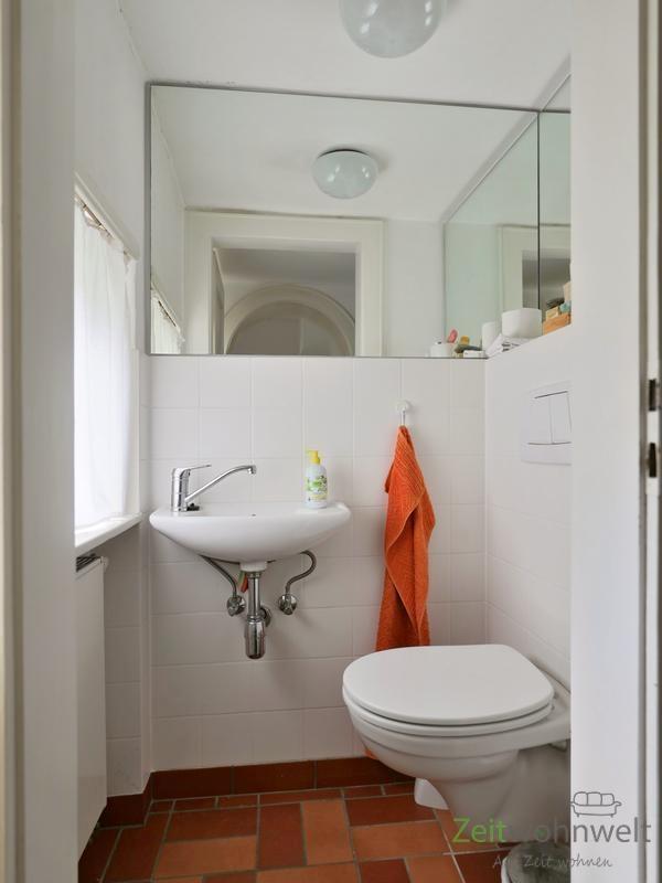 Gäste-WC am Hausflur