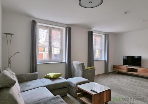 Sofa und Sessel