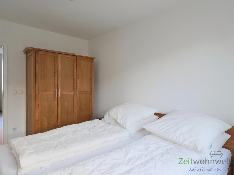 Kleiderschrank