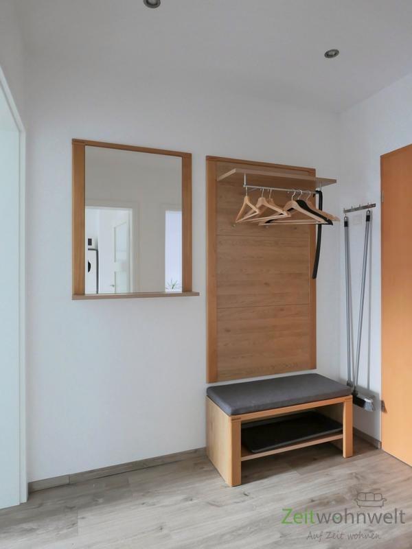 kleiner Wohnungsflur