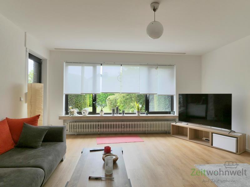 Blick ins Wohnzimmer
