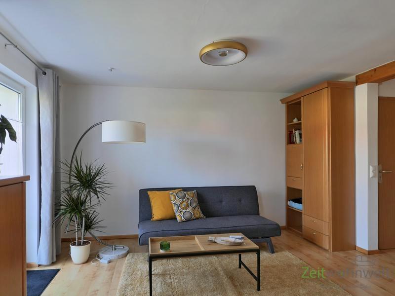 Blick zum Sofa