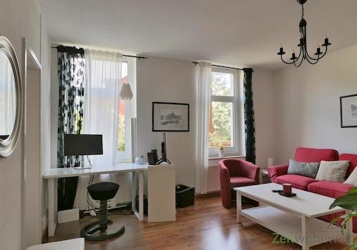 Blick ins Wohnzimmer