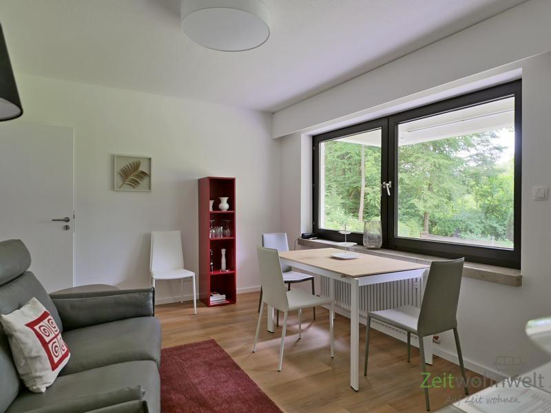 Wohnzimmersofa mit Ausblick