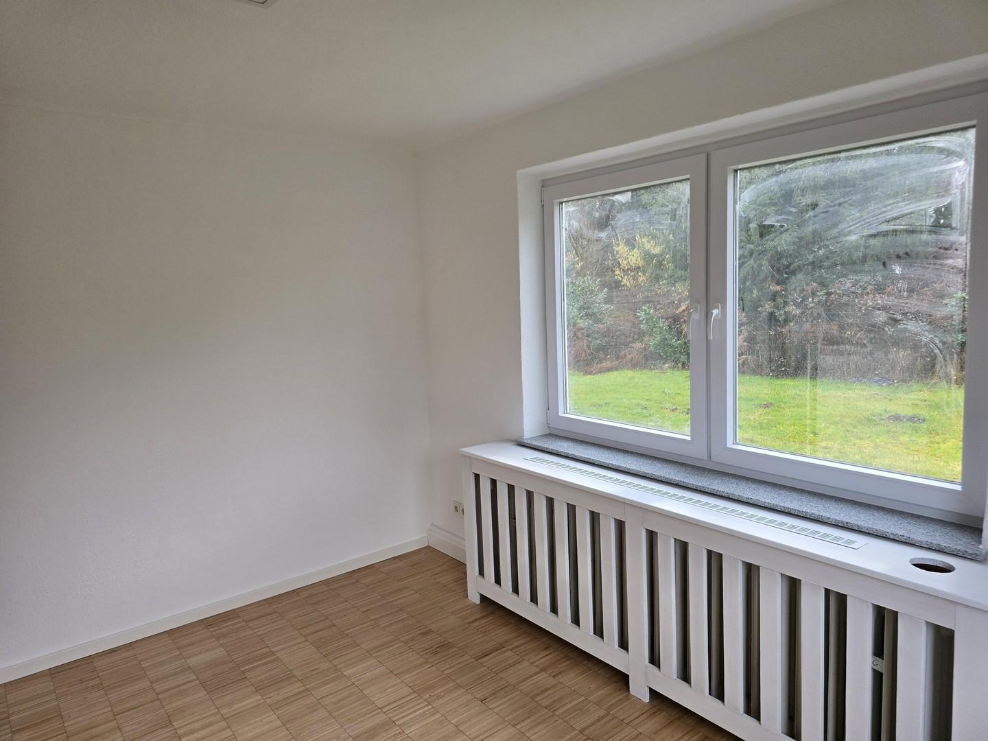 Büro zum Garten hin 2