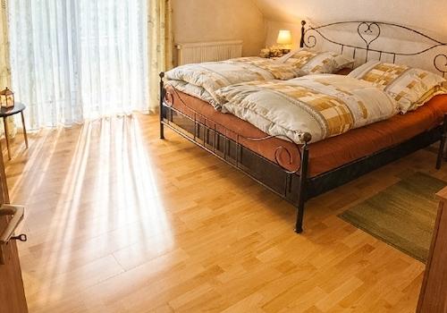 Schlafzimmer OG