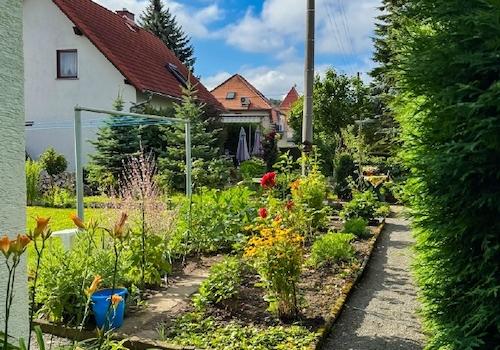 Genuss auf der Gartenseite (1)