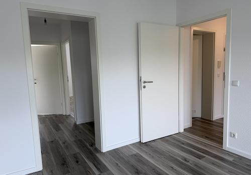 Eingangsflur und Flur hinten