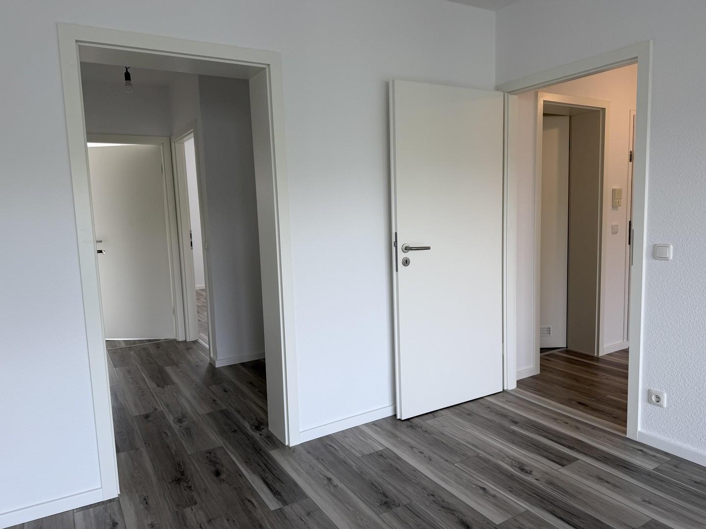 Eingangsflur und Flur hinten
