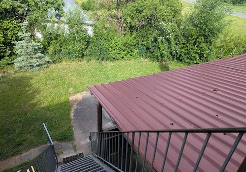 Treppenaufgang zur Wohnung