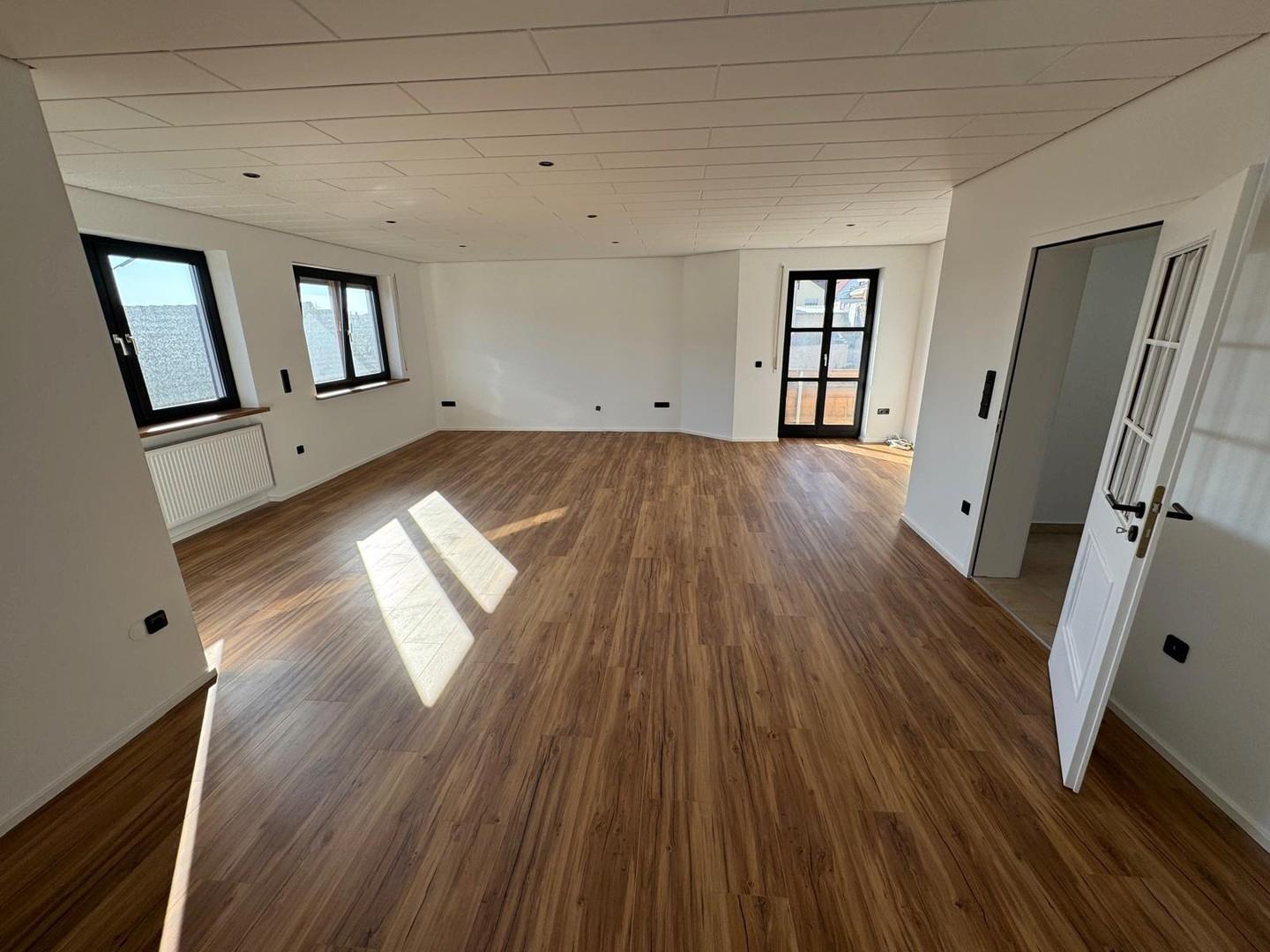 Wohnzimmer / Essbereich
