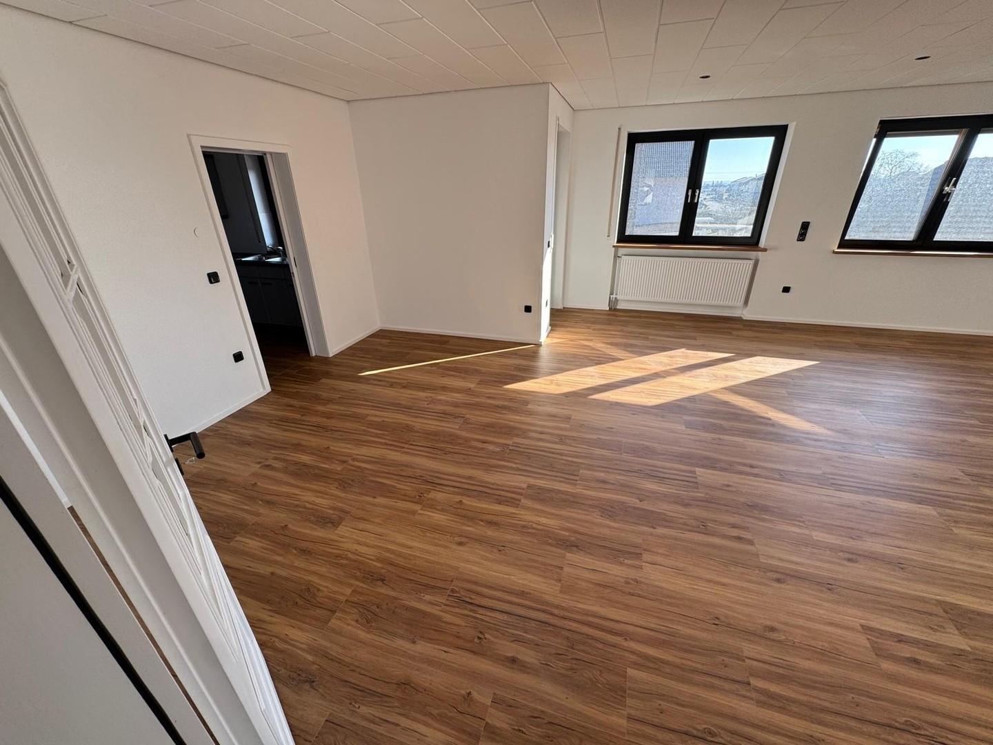 Wohnzimmer / Essbereich