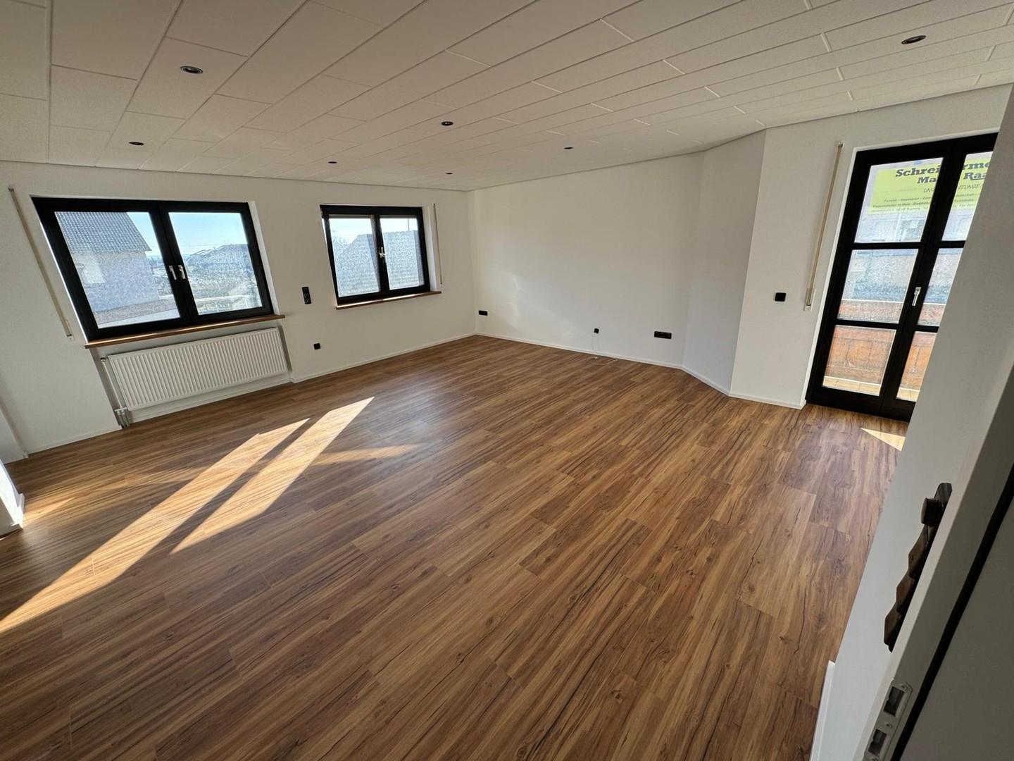 Wohnzimmer / Essbereich