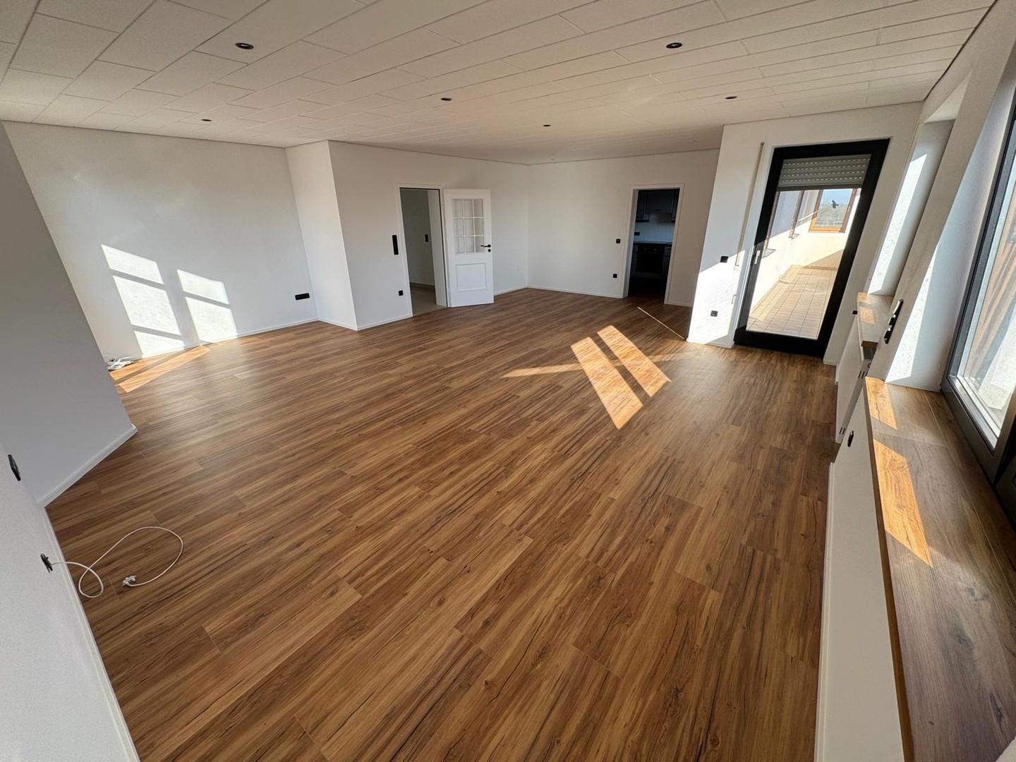 Wohnzimmer / Essbereich