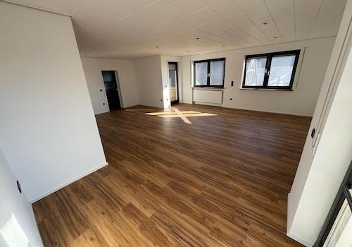 Wohnzimmer / Essbereich