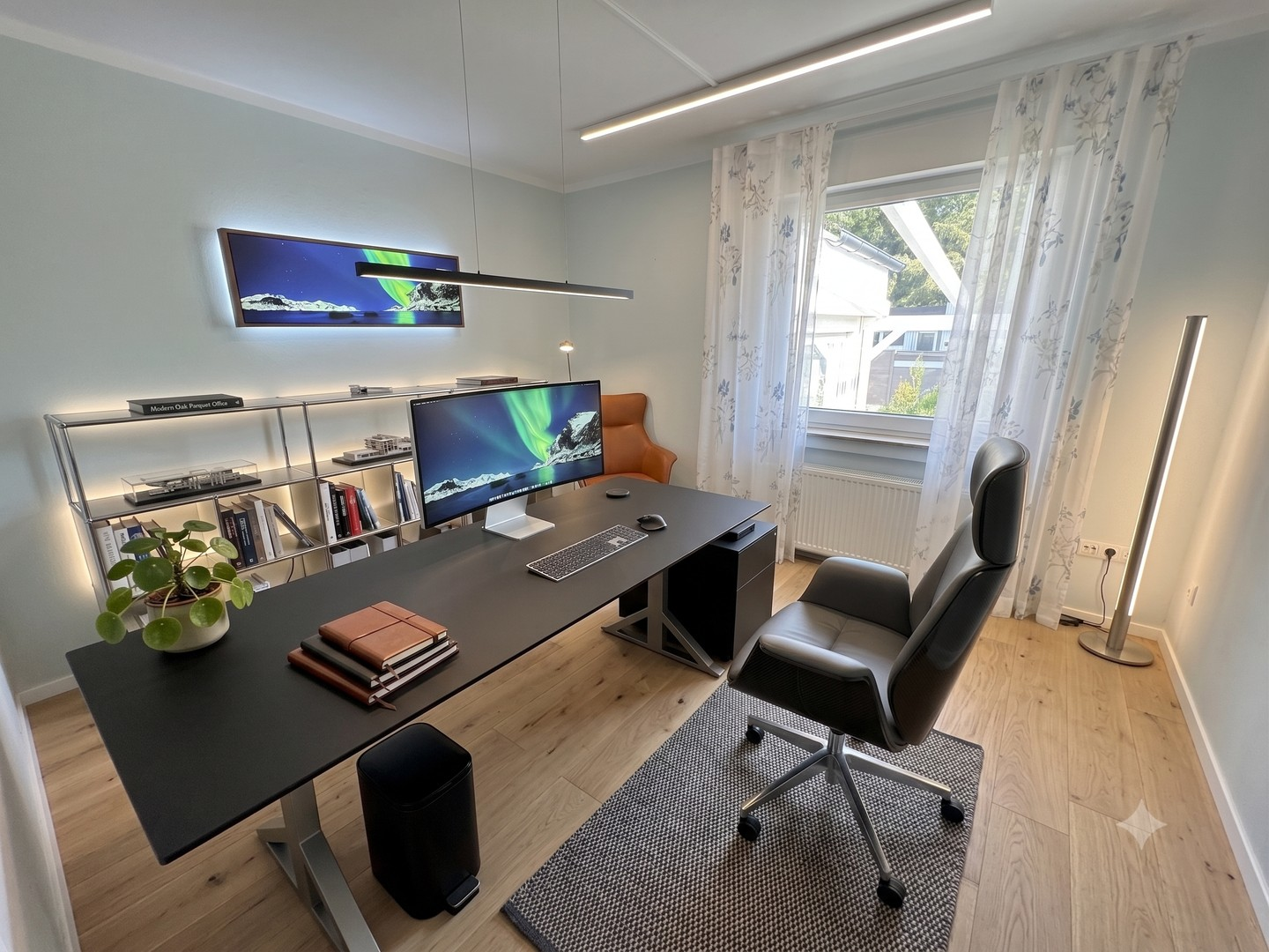 Arbeitszimmer 1 OG links