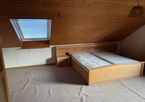 Dachboden mit Dachfenster