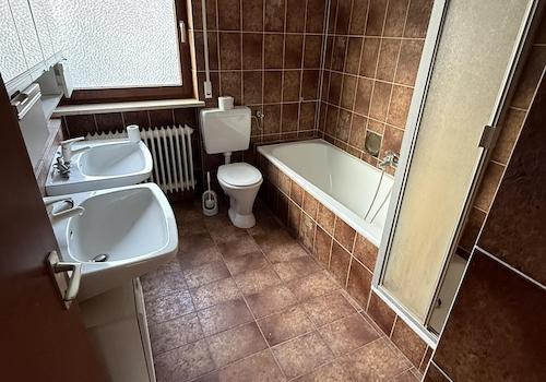 Badezimmer 1. OG