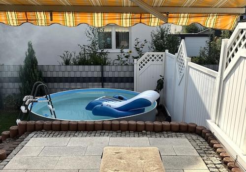 Sonnenterrasse mit Markise