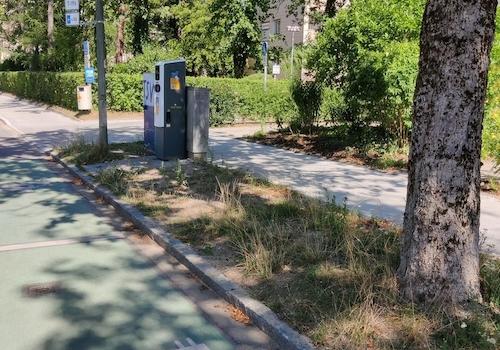 E-Ladesäule mit 2 Ladepunkten