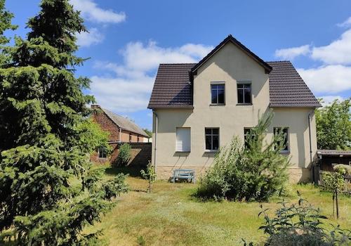 Wohnhaus+Garten 