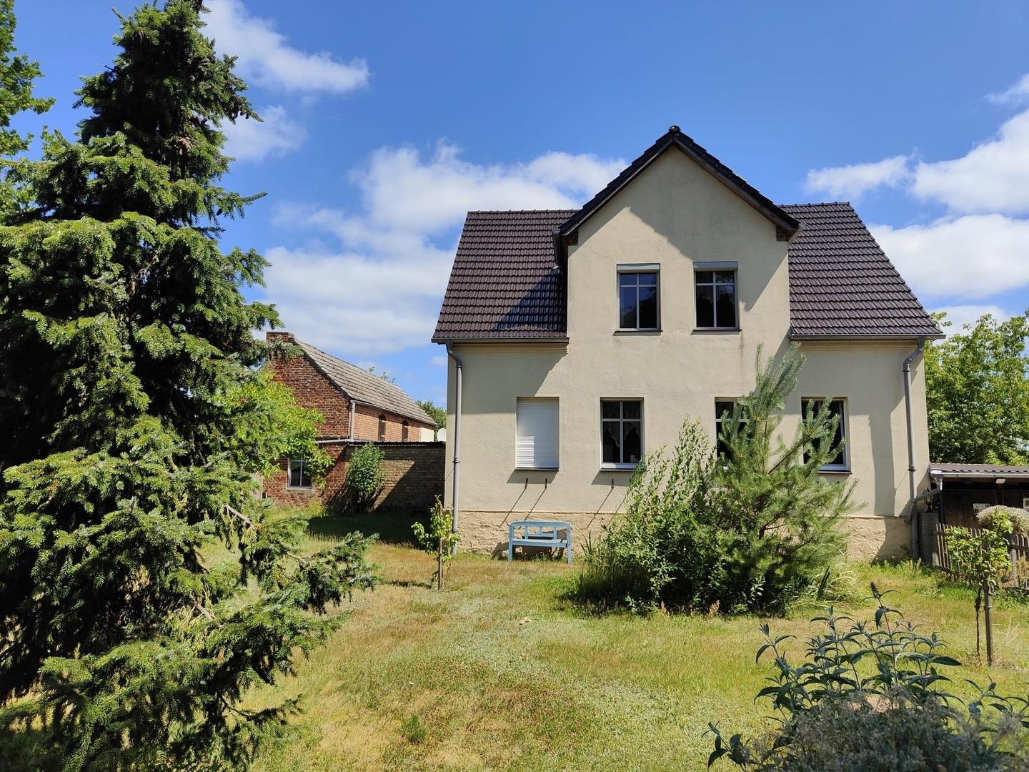 Wohnhaus+Garten 
