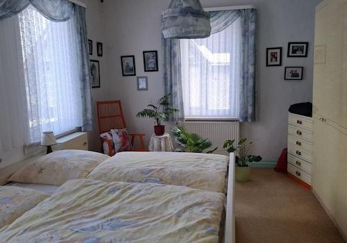 Schlafzimmer OG